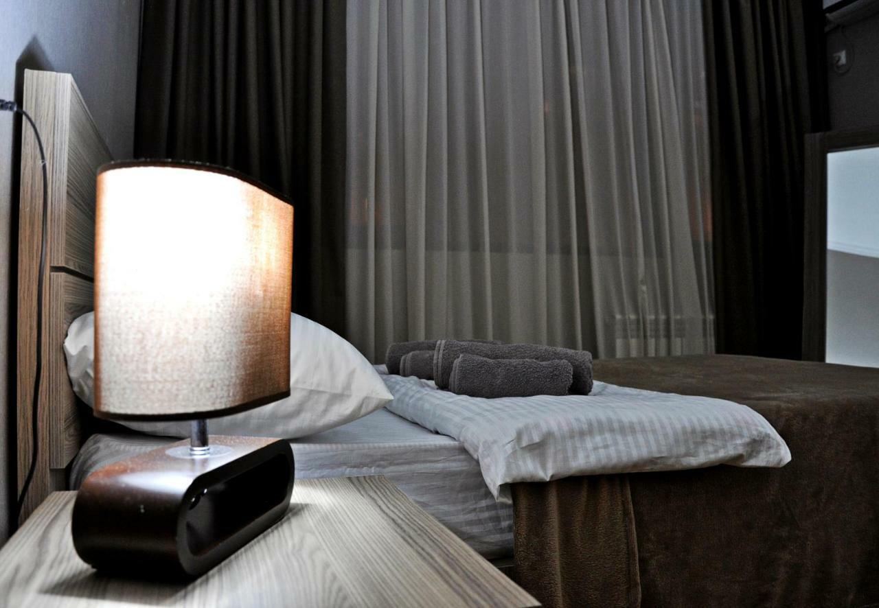 Luxury 4-Bedroom Apartment In The Center Τυφλίδα Εξωτερικό φωτογραφία